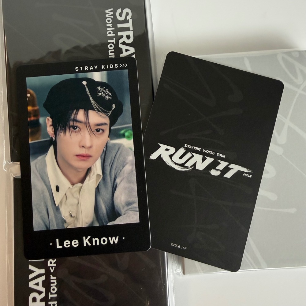 STRAY KIDS LEEKNOW Run It Japan World Tour Photo Card